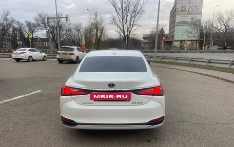 Lexus ES VII, 2020 год, 4 200 000 рублей, 2 фотография
