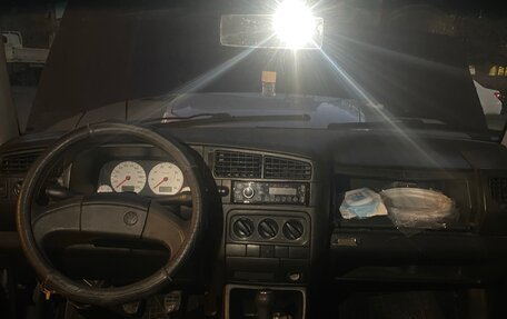 Volkswagen Golf III, 1994 год, 220 000 рублей, 10 фотография