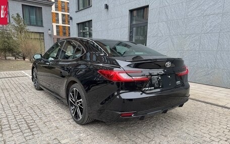 Toyota Camry, 2024 год, 4 250 000 рублей, 3 фотография