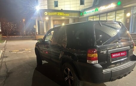 Ford Escape II, 2005 год, 385 000 рублей, 1 фотография