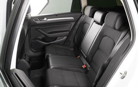 Volkswagen Passat B8 рестайлинг, 2018 год, 2 649 000 рублей, 9 фотография