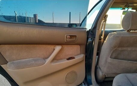 Toyota Vista, 1997 год, 320 000 рублей, 8 фотография