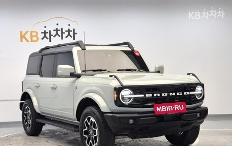 Ford Bronco, 2024 год, 6 030 000 рублей, 16 фотография