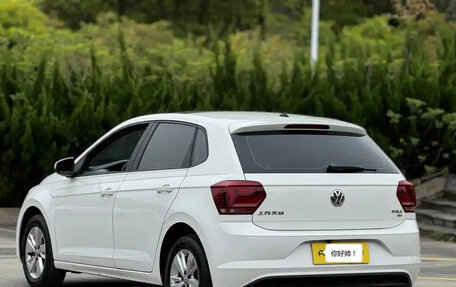 Volkswagen Polo, 2021 год, 1 300 000 рублей, 4 фотография