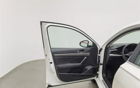 Volkswagen Lavida, 2021 год, 1 400 000 рублей, 8 фотография