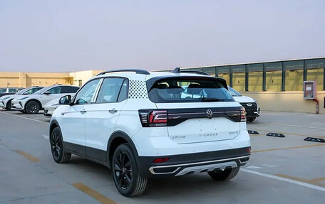 Volkswagen T-Cross I, 2022 год, 1 340 000 рублей, 4 фотография
