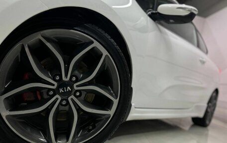 KIA cee'd GT II, 2017 год, 1 379 000 рублей, 3 фотография