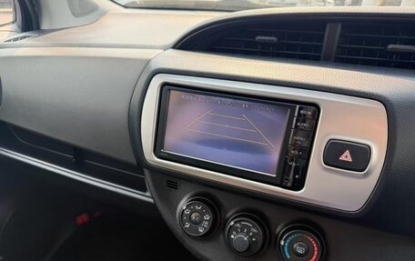 Toyota Vitz, 2015 год, 600 000 рублей, 16 фотография
