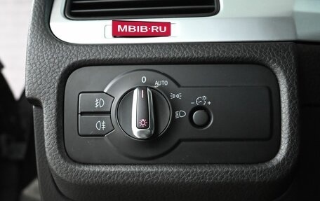 Volkswagen Touareg III, 2011 год, 1 995 000 рублей, 15 фотография