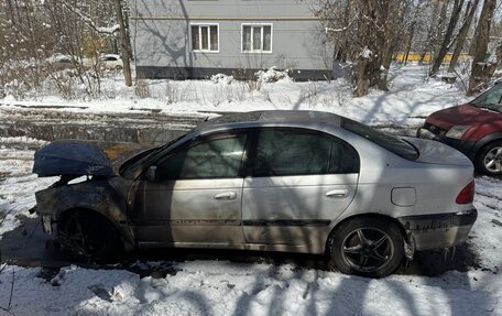 Toyota Avensis III рестайлинг, 1999 год, 75 000 рублей, 4 фотография