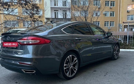 Ford Fusion (North America) II, 2019 год, 2 140 000 рублей, 27 фотография
