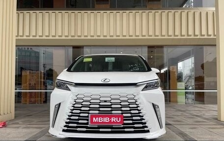 Lexus LM, 2024 год, 21 665 124 рублей, 2 фотография
