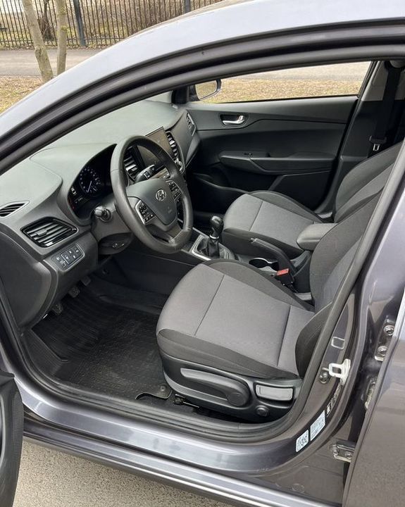 Hyundai Solaris, 2021 год, 1 090 000 рублей, 12 фотография