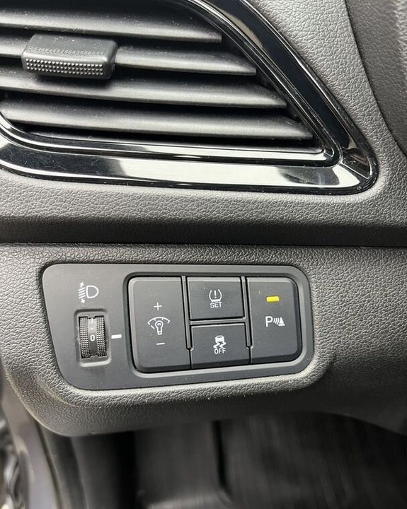 Hyundai Solaris, 2021 год, 1 090 000 рублей, 18 фотография
