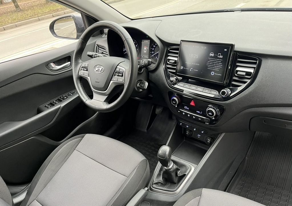 Hyundai Solaris, 2021 год, 1 090 000 рублей, 27 фотография