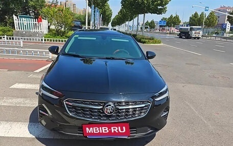 Buick Regal VI, 2021 год, 1 500 000 рублей, 2 фотография