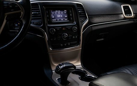 Jeep Grand Cherokee, 2013 год, 2 280 000 рублей, 15 фотография