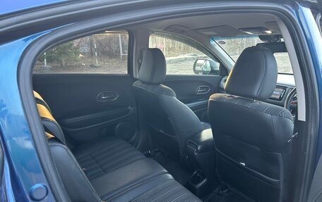 Honda Vezel, 2015 год, 1 780 000 рублей, 9 фотография