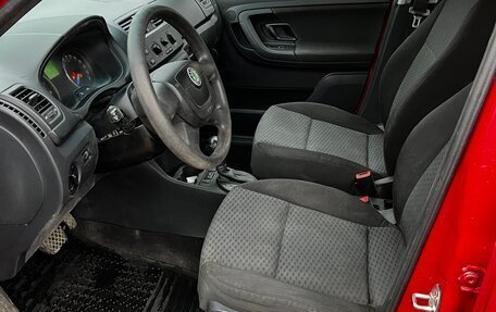 Skoda Fabia II, 2011 год, 690 000 рублей, 6 фотография