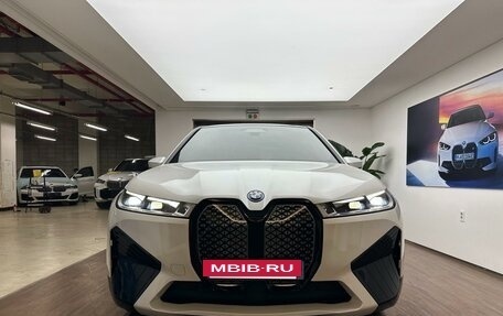 BMW iX, 2023 год, 8 819 000 рублей, 3 фотография