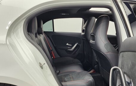 Mercedes-Benz A-Класс AMG, 2020 год, 3 666 000 рублей, 17 фотография