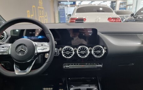 Mercedes-Benz GLA, 2023 год, 4 865 000 рублей, 6 фотография