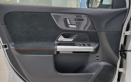 Mercedes-Benz GLA, 2023 год, 4 865 000 рублей, 9 фотография