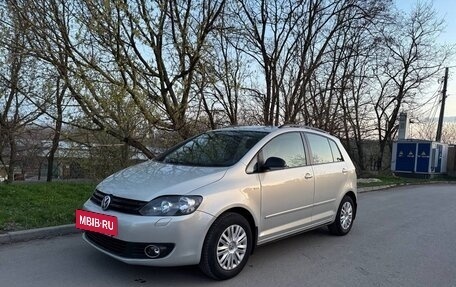 Volkswagen Golf Plus II, 2012 год, 1 290 000 рублей, 2 фотография