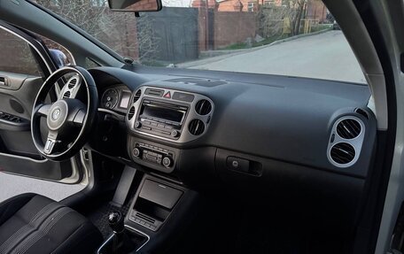 Volkswagen Golf Plus II, 2012 год, 1 290 000 рублей, 13 фотография