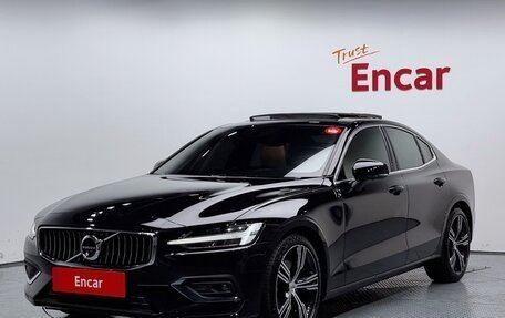 Volvo S60 III, 2021 год, 3 300 000 рублей, 1 фотография