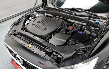 Volvo S60 III, 2021 год, 3 300 000 рублей, 5 фотография