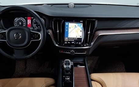 Volvo S60 III, 2021 год, 3 300 000 рублей, 20 фотография