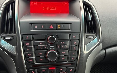 Opel Astra J, 2011 год, 510 000 рублей, 9 фотография