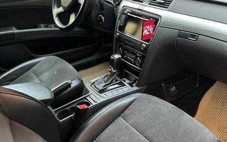 Skoda Superb III рестайлинг, 2014 год, 1 400 000 рублей, 21 фотография