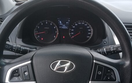 Hyundai Solaris II рестайлинг, 2011 год, 699 000 рублей, 4 фотография