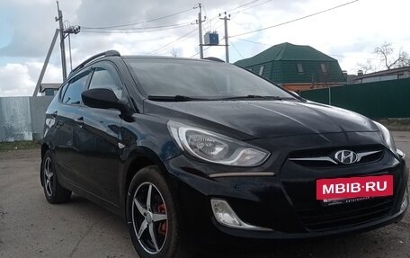 Hyundai Solaris II рестайлинг, 2011 год, 699 000 рублей, 8 фотография