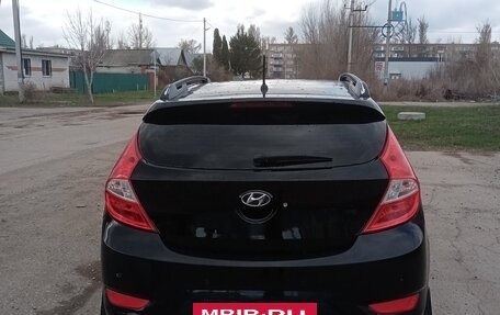 Hyundai Solaris II рестайлинг, 2011 год, 699 000 рублей, 6 фотография