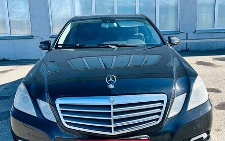 Mercedes-Benz E-Класс, 2009 год, 1 280 000 рублей, 1 фотография