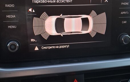 Skoda Rapid II, 2022 год, 2 350 000 рублей, 3 фотография