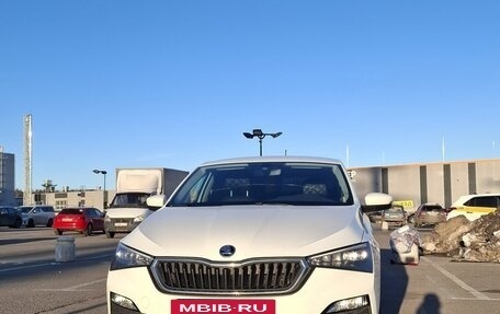 Skoda Rapid II, 2022 год, 2 350 000 рублей, 4 фотография