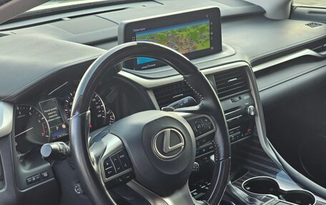 Lexus RX IV рестайлинг, 2021 год, 5 000 000 рублей, 22 фотография