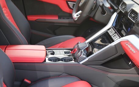 Lamborghini Urus I, 2019 год, 22 900 000 рублей, 33 фотография