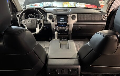 Toyota Tundra II, 2021 год, 7 800 000 рублей, 6 фотография