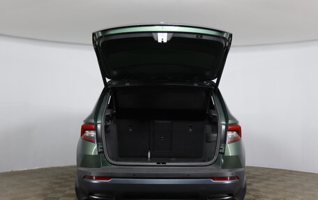 Skoda Karoq I, 2020 год, 2 300 000 рублей, 32 фотография