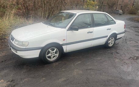 Volkswagen Passat B4, 1994 год, 210 000 рублей, 1 фотография