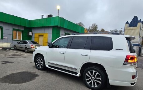 Toyota Land Cruiser 200, 2019 год, 7 600 000 рублей, 8 фотография