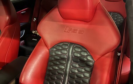 Audi RS 6, 2015 год, 7 300 000 рублей, 11 фотография