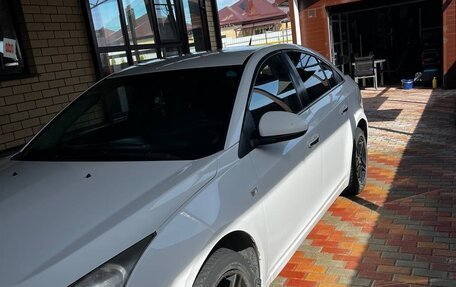 Chevrolet Cruze II, 2011 год, 799 000 рублей, 8 фотография