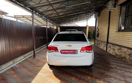 Chevrolet Cruze II, 2011 год, 799 000 рублей, 4 фотография
