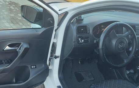 Volkswagen Polo VI (EU Market), 2014 год, 950 000 рублей, 10 фотография
